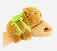 Дитяча м'яка іграшка Браслет-ляпанець Капібара Capybara з черепашкою плюшева прикраса на руку для дітей світло-коричневий