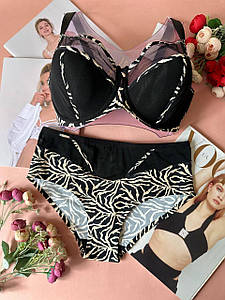 Комплект нижньої білизни з елементами сіточки чорний із зеброю