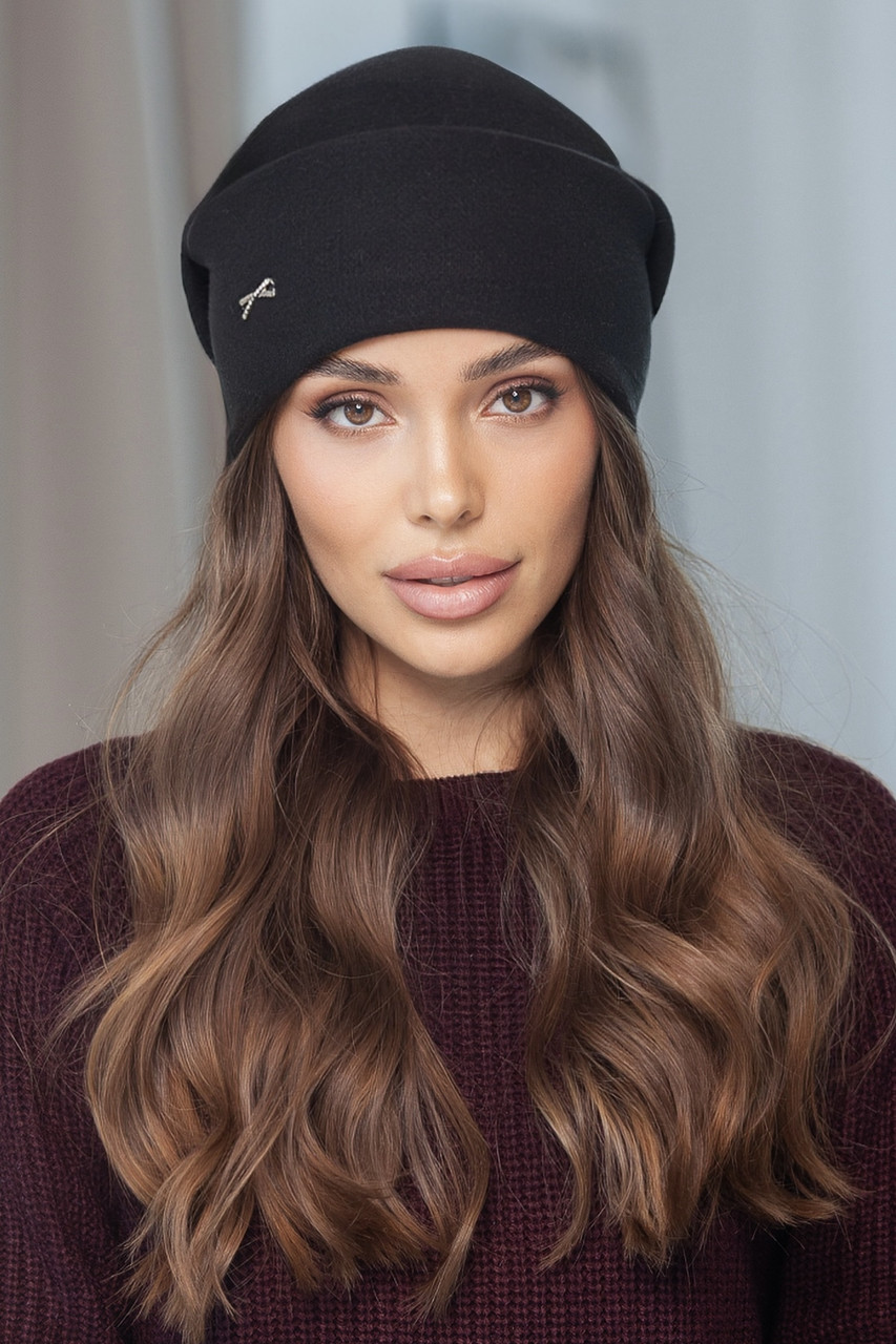 Жіноча шапка з кашеміру "Шарлотта", колір чорний