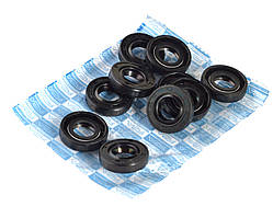 Сальник 14-28-7 TC, NBR