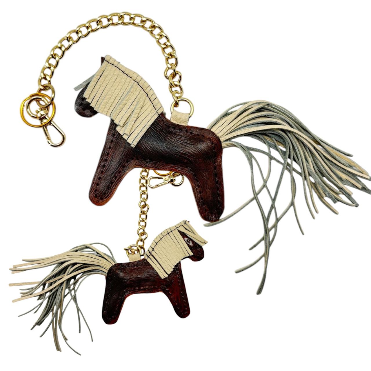 Шарм для сумки Конячка з натуральної шкіри 7906 Silver Taurus., фото 1