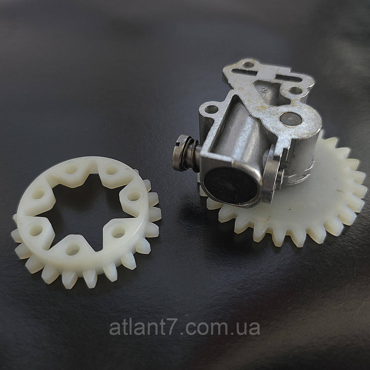 Оливонасос бензопилки Kraissman KS 381, МС 381, фото 1