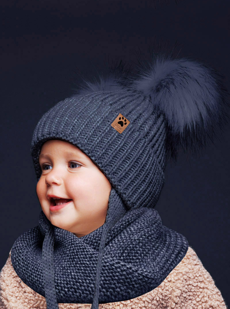 Дитячий комплект для хлопчика 1 2 3 4 роки: тепла зимова шапка на флісі з двома помпонами + в'язаний шарф - хомут, темно-синій, фото 1