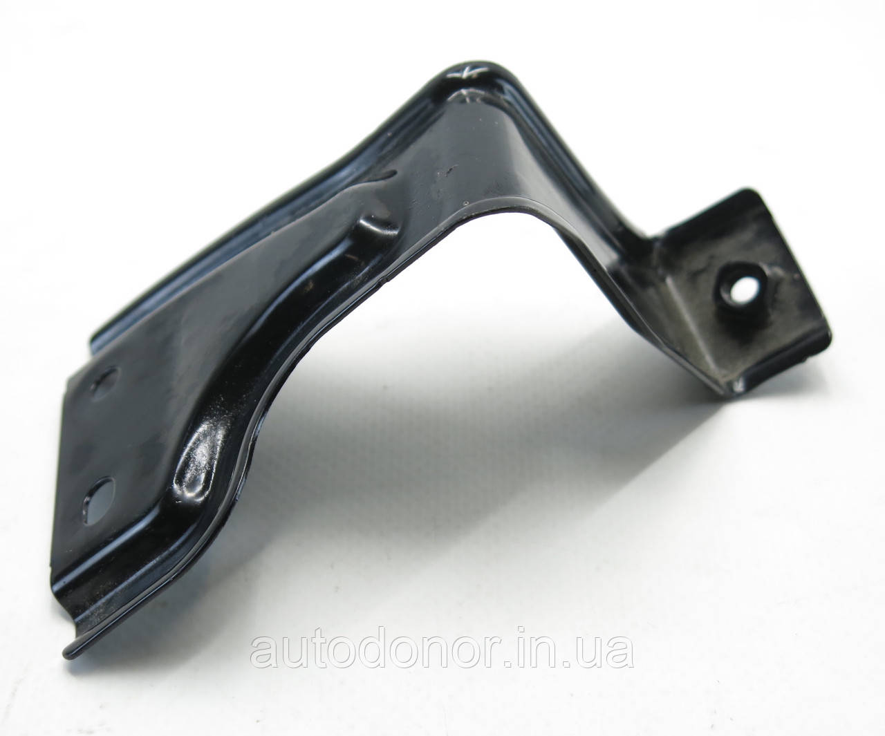 Кронштейн захист заднього бампера лівий FWD Nissan Ariya (22-) 748G1-5MP0A