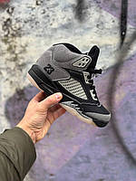 Чоловічі сірі кросівки Nike Air Jordan 5 Grey Black Beige х Джордан 40