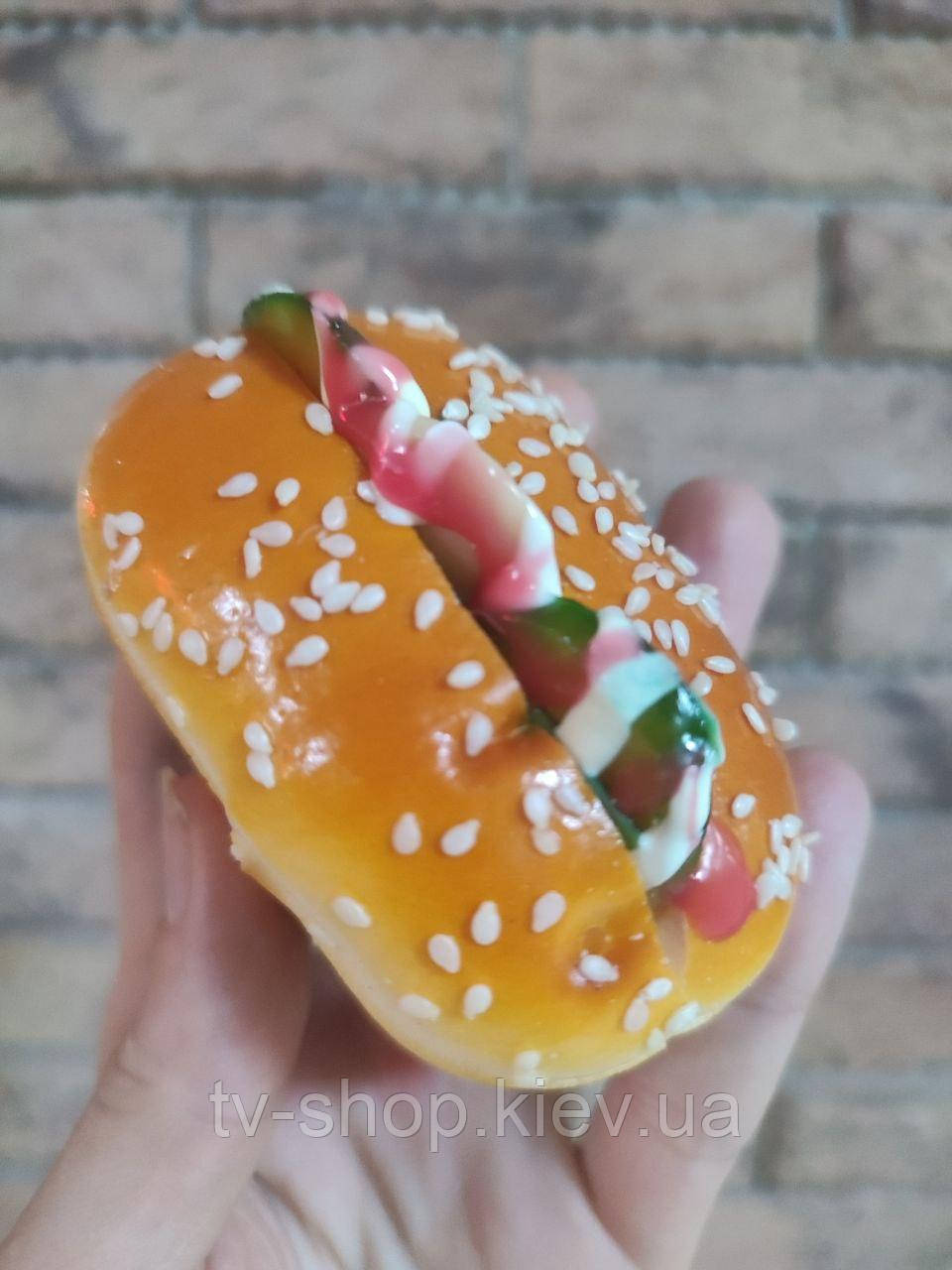 Сквіш магніт Сосиска в тісті, фото 1