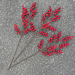 Штучна гілка червона ягода каліна 70 см, фото 3