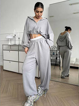 Якісний жіночий спортивний костюм з тринитки вільного крою