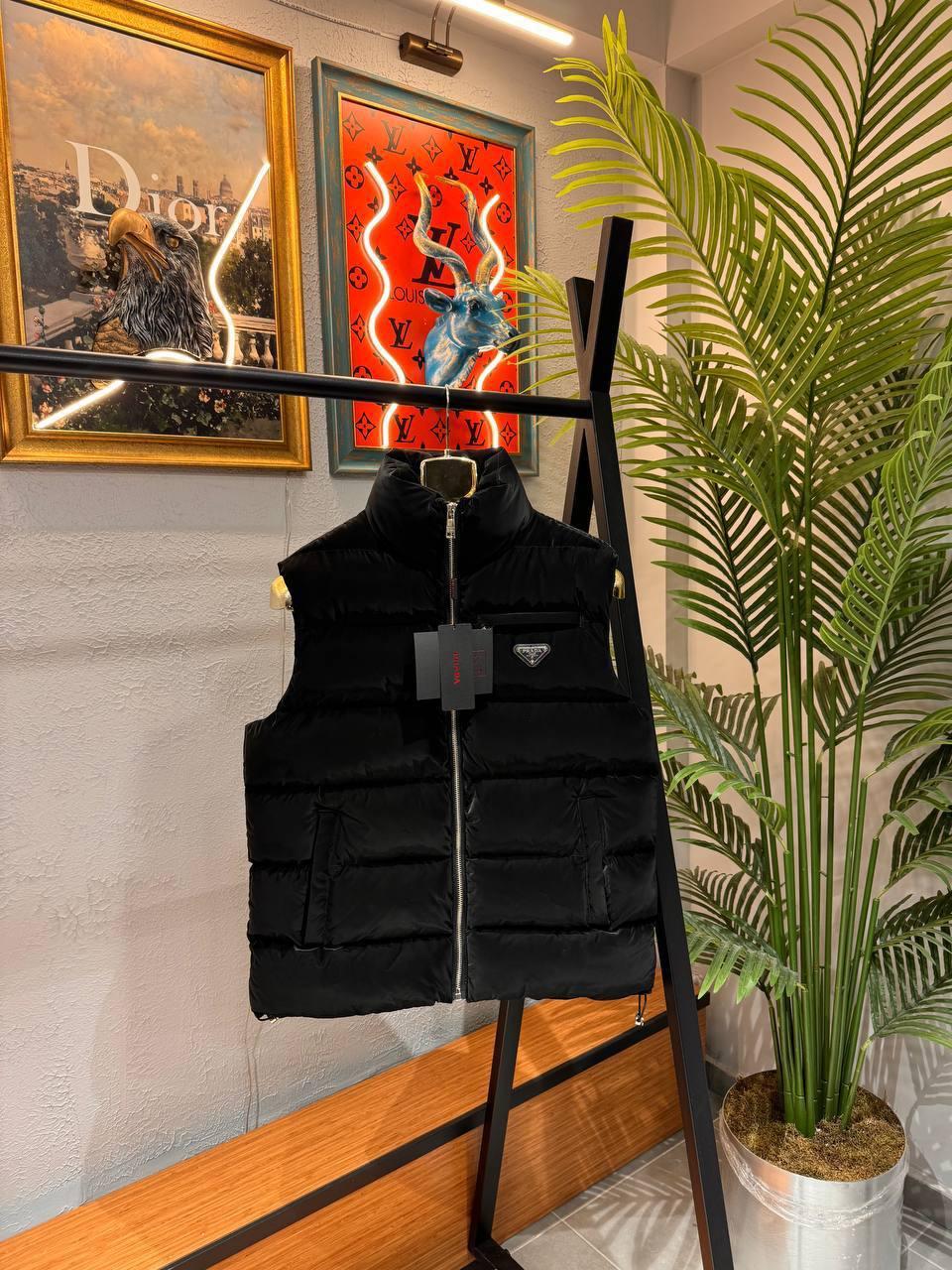 Чоловічий жилет Prada B213 чорний, фото 1