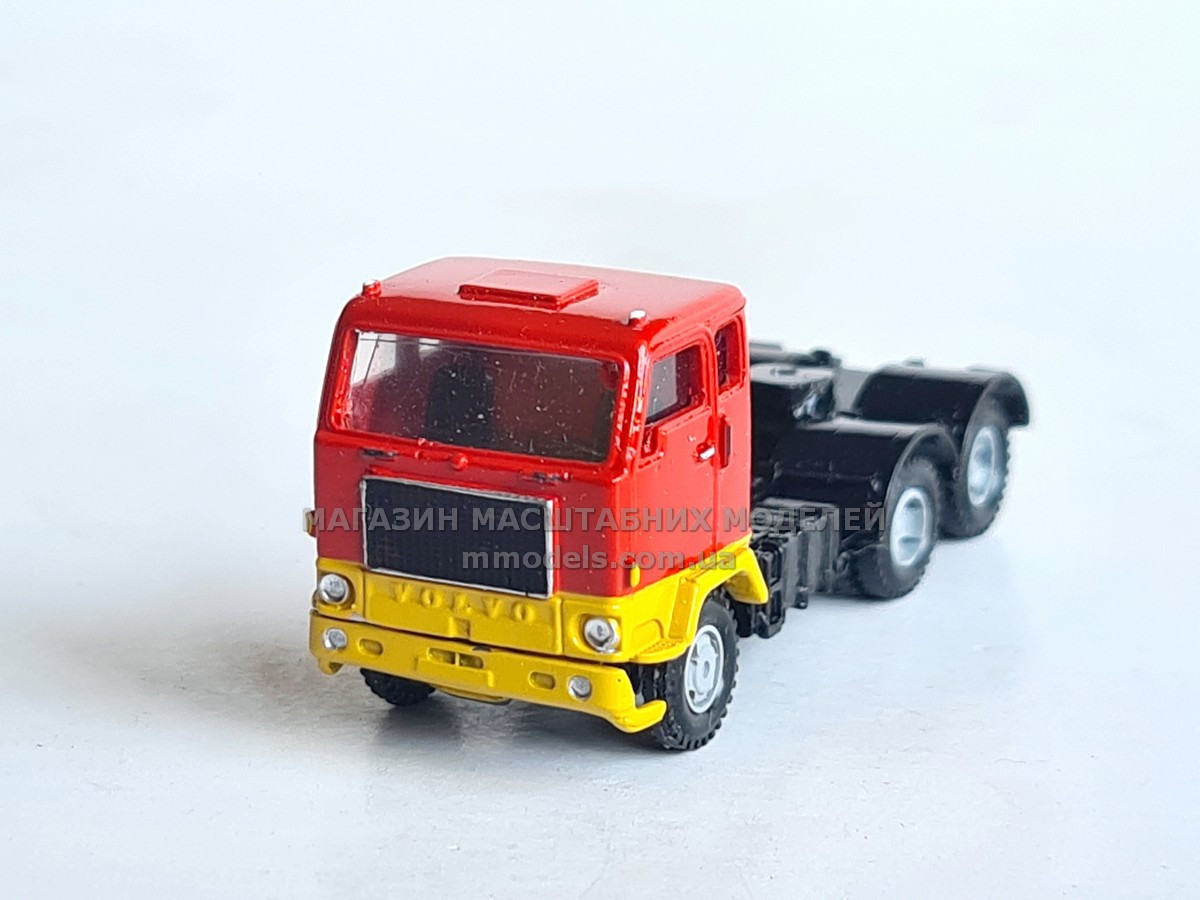 Модель вантажний автомобіль - тягач VOLVO F88 ZM), масштабу 1/120, ТТ, фото 1