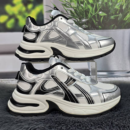 Кросівки жіночі Loretta білі з сірим на об'ємній підошві демісезонні 8096, фото 1