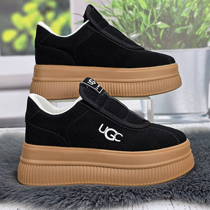 Кросівки жіночі Ailaifa чорні замшеві на бежевій платформі 8100, фото 1