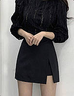Стильная женская юбка-шорты