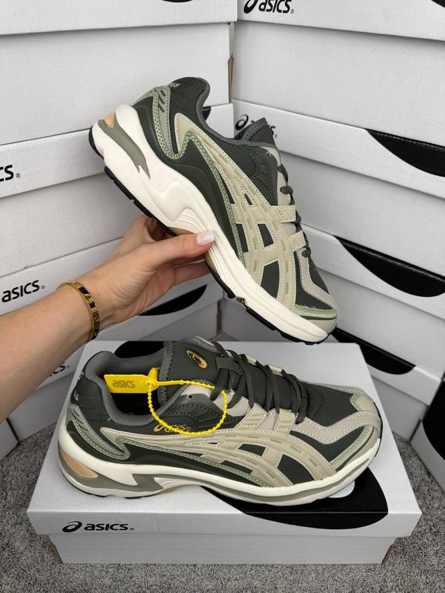 Мужские кроссовки Asics