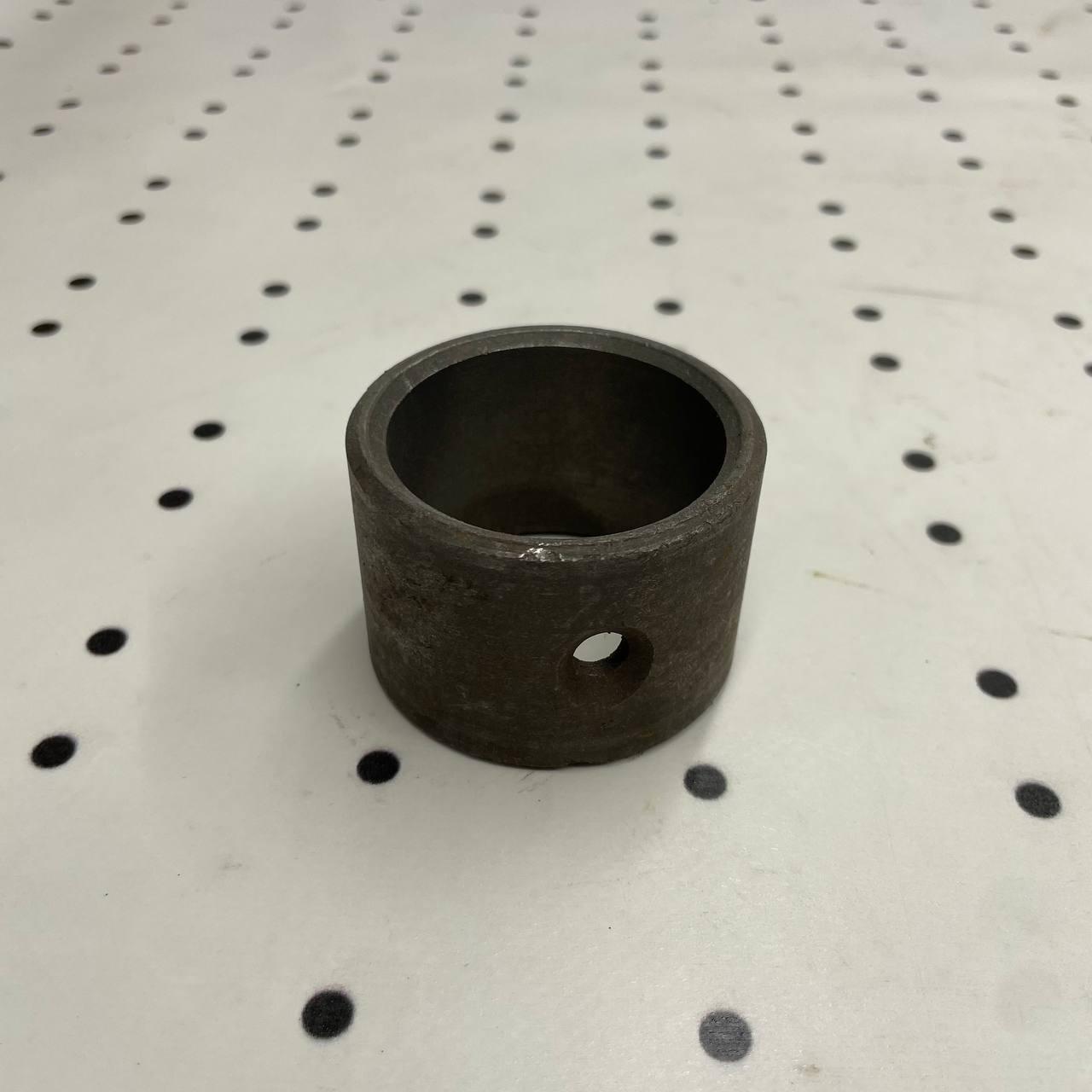 Втулка розпочила задня ЮМЗ Д-65, фото 1