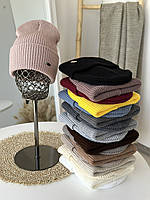 Шапка жіноча