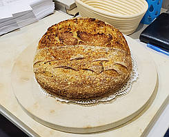 Пекарський камінь круглий (натуральний) для випічки хліба та піци, d = 33 см, h = 2см. Для духовок, грилів, тандирів