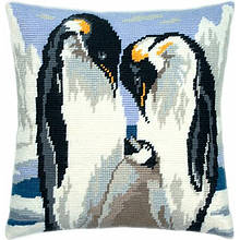 Набір для вишивання нитками на канві з нанесеним малюнком Чарівниця V-14 Подушка Люблячі пінгвіни