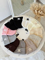 Шапка жіноча