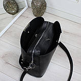Шкіряна жіноча чорна сумка через плече квадратна середнього розміру модна на широкому ремені, фото 5