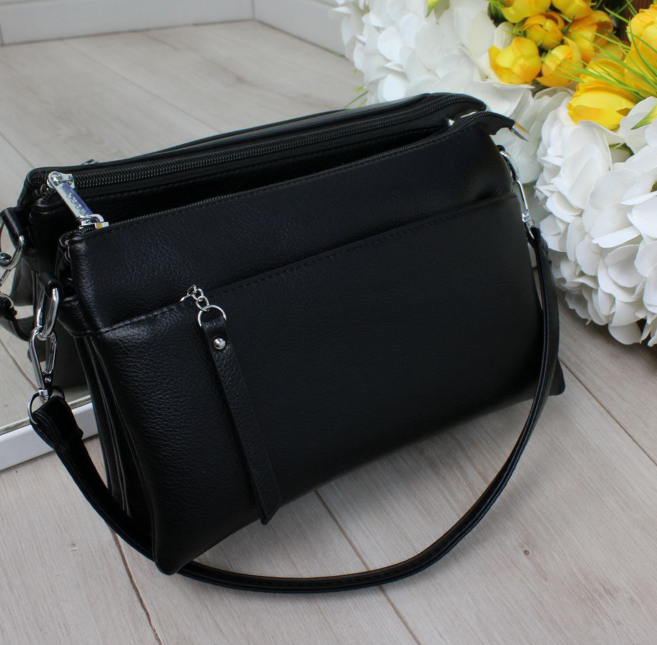 Шкіряна жіноча чорна сумка вечірня клатч маленька через плече класика, фото 1
