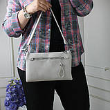 Шкіряна сумка жіноча клатч вечірня маленька через плече класика світло сіра, фото 5