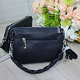Шкіряна модна жіноча сумка через плече маленька синя класика, фото 5