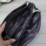 Шкіряна модна жіноча сумка через плече маленька сіра класика, фото 6