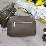 Шкіряна модна сумка середнього розміру через плече класична, фото 7