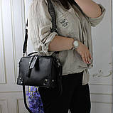 Шкіряна модна сумка чорна середнього розміру через плече, фото 3