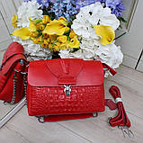 Натуральна жіноча шкіряна червона сумка клатч через плече маленька вечірня модна на ланцюжку класична, фото 2