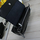 Натуральна шкіряна жіноча чорна сумка клатч через плече маленька модна вечірня на ланцюжку класична, фото 6