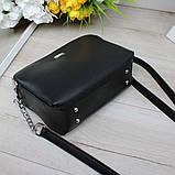 Шкіряна жіноча чорна сумка через плече квадратна середнього розміру модна вечірня, фото 5
