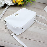 Біла жіноча сумка через плече середнього розміру модна вечірня, фото 3