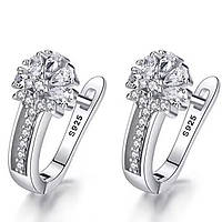 Подарок для девушки мамы жены сестры серьги серебряные с цветочками сережки в подарочной коробочке