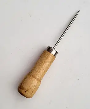 Сталеве шило з міцною дерев'яною ручкою 12 см 30шт