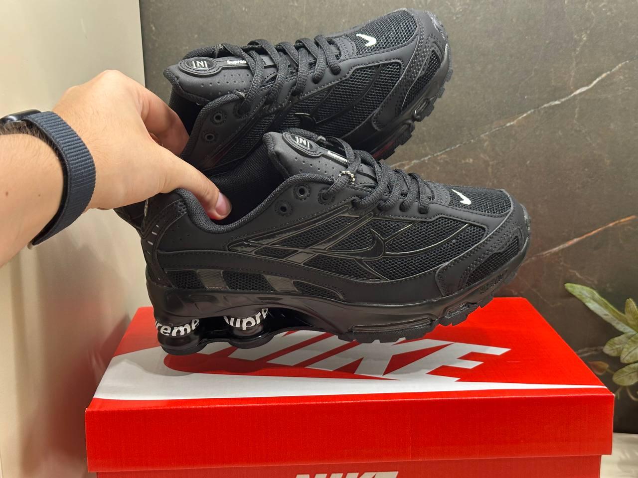 Чоловічі та жіночі кросівки Nike Shox Ride 2 Supreme Black White Чорні Взуття Найк Шокс шкіра сітчатий матеріал демісезон, фото 1