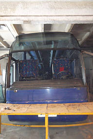 Изготовление и замена лобового стекла на автобусе Scania Atlas Ayats в Никополе (Украина) 20