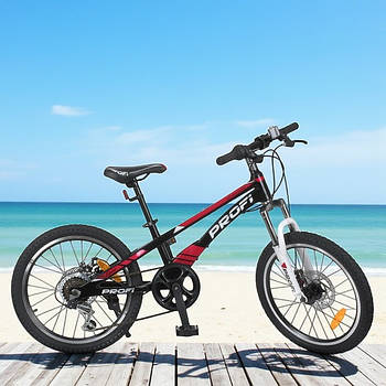 Велосипед дитячий PROF1 20″ LMG20210 з магнієвою рамою, 6 швидкостей Shimano та дисковими гальмами