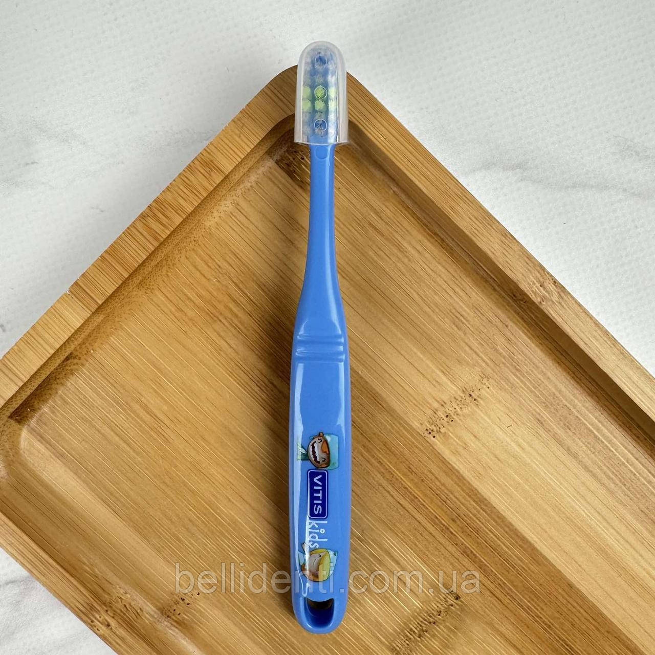 Зубна щітка VITIS KIDS CAMPAIGN синя (від 3-6 років), 1 шт.