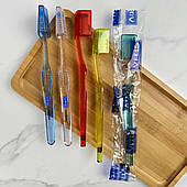 Зубна щітка VITIS MEDIUM CAMPAIGN середня, 1 шт