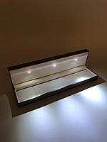 Футляр під браслет Singapore золотистий з LED-підсвіткою 240×60×35 мм, висувна коробочка