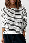 Легкий в'язаний джемпер у смужку — чорний колір, ONE SIZE (є розміри), фото 4