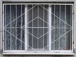 Решітка рівна на вікно