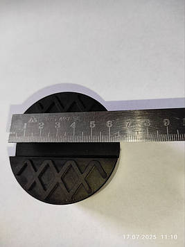 Гумова накладка домкрата з пазом 65х35ммКод/Артикул 482.65.35