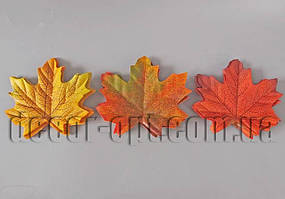 Кленове листя 12х11см/E50 шт. С00713