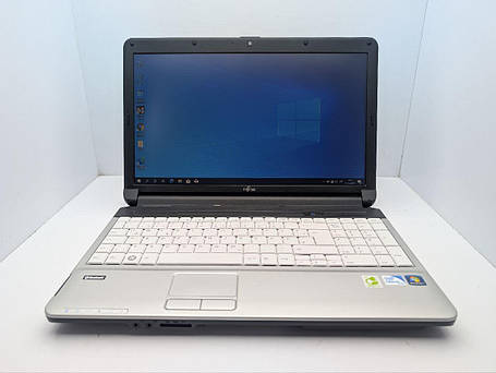 Б/в Ноутбук Fujitsu Lifebook A530 15" 1366x768| Core i3-370M| 6 GB RAM| 120 GB SSD| HD, фото 1