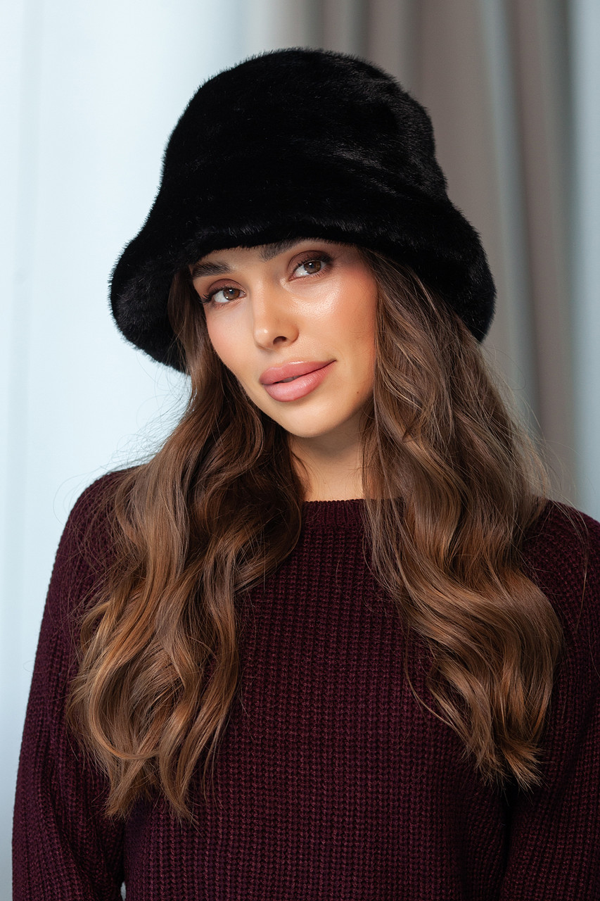 Жіноча панама з екохутра "Норка", колір чорний