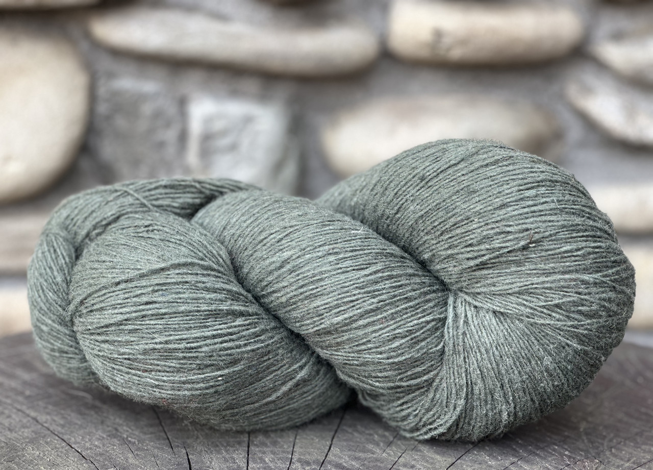 Пряжа Дундага 6/1 однотонна , вовна латвійської темноголовоі вівці, фото 1