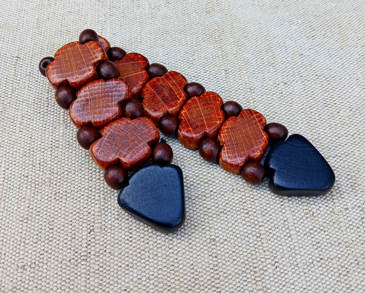 Чотки перекидні з дерева, доріжка